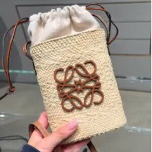 Loewe x Paula Beige/Tan Raffia and Leather Ibiza Bucket Crossbody Bag